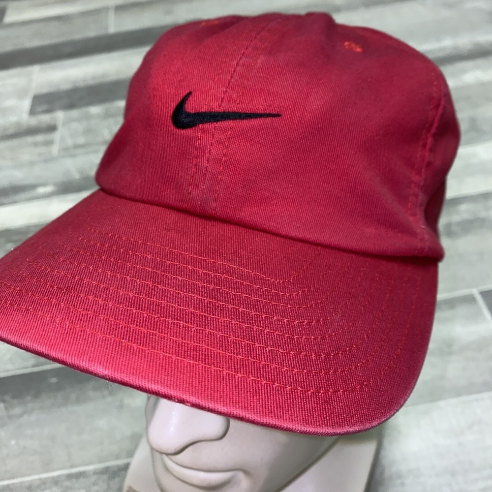 Vintage Nike Hat Red Center Check Swoosh Dad Strapback Golf Tiger Woods 90s Y2K